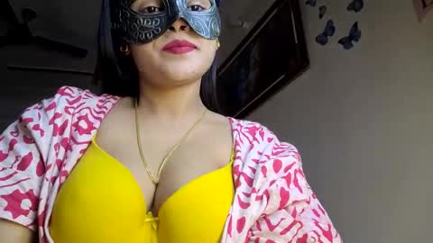 Snapshot of sahani2208 chatting on 12/11/24, 09:30 Queen Archana online show from 12/11/24, 09:30