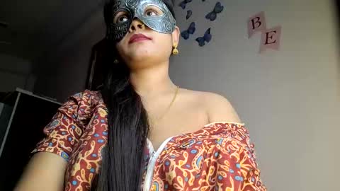 Snapshot of sahani2208 chatting on 12/12/24, 08:43 Queen Archana online show from 12/12/24, 08:43