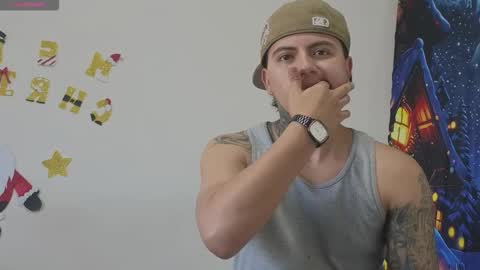 Sahara y Thiago online show from 12/14/25, 11:48