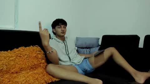Snapshot of sahircharm chatting on 04/30/26, 11:42 sahircharm online show from 04/30/26, 11:42