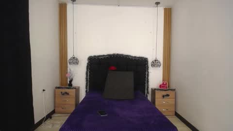 sara online show from 12/18/25, 05:41