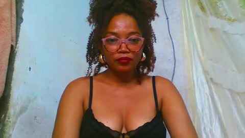 saida472627 online show from 08/08/26, 12:51