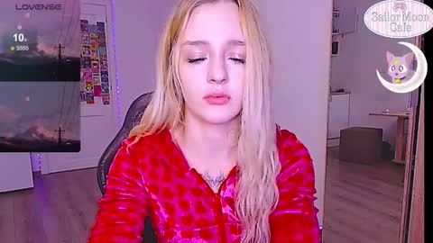 Sofia online show from 03/13/26, 10:16