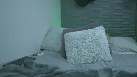 saimon  online show from 01/09/25, 09:47