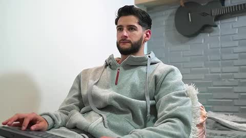 saimon  online show from 02/18/25, 02:05