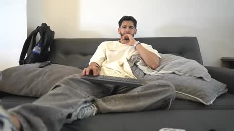 saimon  online show from 03/25/26, 02:56