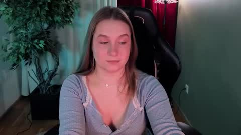 saint__vicious online show from 02/20/26, 08:42