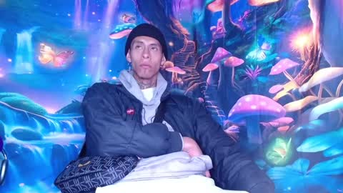 saint boy online show from 01/12/25, 03:28