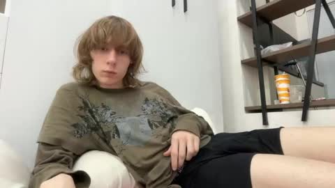 saintfawn online show from 04/21/26, 05:17