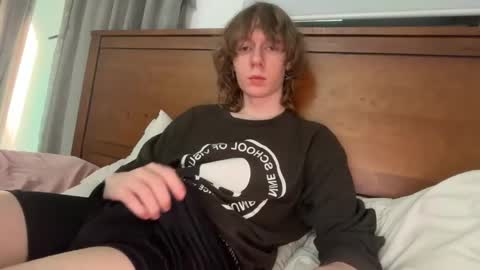 Snapshot of saintfawn chatting on 04/27/26, 01:14 saintfawn online show from 04/27/26, 01:14