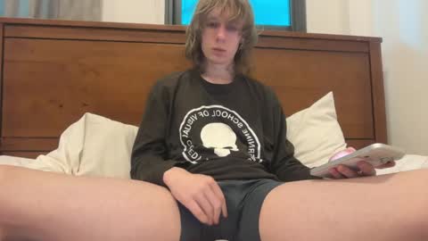 Snapshot of saintfawn chatting on 06/03/26, 01:19 saintfawn online show from 06/03/26, 01:19