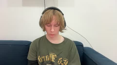 Snapshot of saintfawn chatting on 07/28/26, 03:21 saintfawn online show from 07/28/26, 03:21