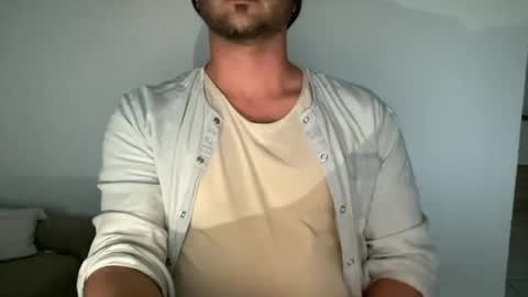 ale online show from 02/11/25, 04:02