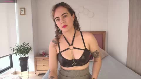 Snapshot of sairy_ chatting on 09/30/25, 06:02 sairy_ online show from 09/30/25, 06:02