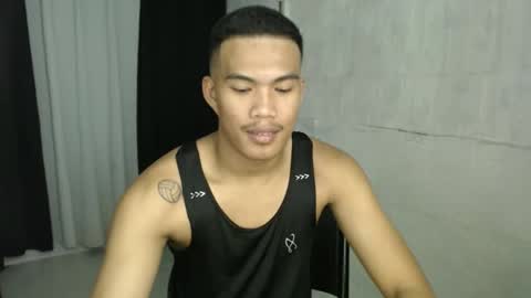 Taylor online show from 11/17/25, 06:41