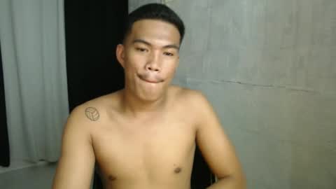 Taylor online show from 12/19/25, 08:43