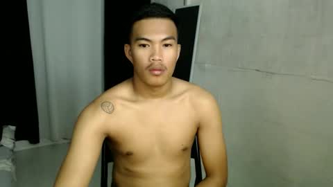 Taylor online show from 02/03/26, 01:48