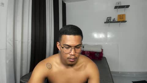 Taylor online show from 03/08/26, 03:21