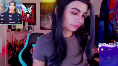 Snapshot of sakaexxx chatting on 03/12/25, 07:13    online show from 03/12/25, 07:13