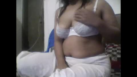 Snapshot of sakirarani chatting on 01/28/25, 03:35 sakirarani online show from 01/28/25, 03:35
