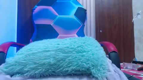 sakura 03 online show from 04/22/26, 08:39