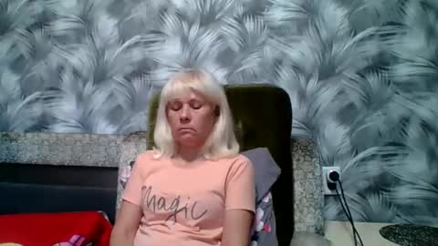 sakura_blonde online show from 11/06/25, 08:26