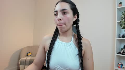 Snapshot of sakura_harper chatting on 01/20/25, 12:07 Sakura Harper online show from 01/20/25, 12:07