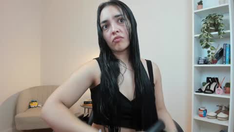 Snapshot of sakura_harper chatting on 01/21/25, 05:49 Sakura Harper online show from 01/21/25, 05:49