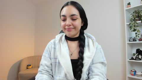 Snapshot of sakura_harper chatting on 02/05/25, 05:09 Sakura Harper online show from 02/05/25, 05:09