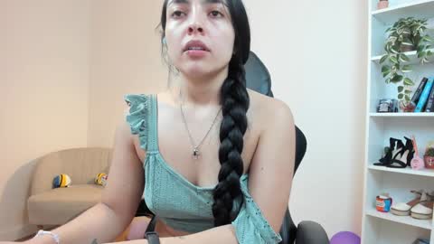 Snapshot of sakura_harper chatting on 02/07/25, 05:52 Sakura Harper online show from 02/07/25, 05:52