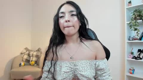 Snapshot of sakura_harper chatting on 03/06/25, 09:14 Sakura Harper online show from 03/06/25, 09:14