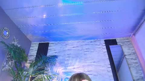 Snapshot of sakuramoss chatting on 01/06/26, 11:25 Sakura Moss online show from 01/06/26, 11:25