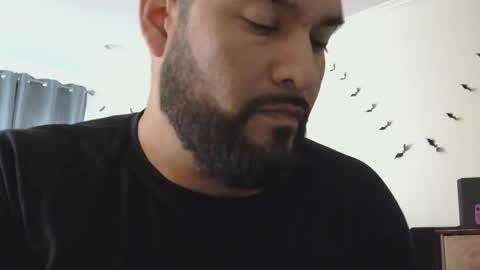 Snapshot of sal_cumplaciente chatting on 10/22/25, 05:45 sal cumplaciente online show from 10/22/25, 05:45