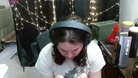 salacious_bunny online show from 04/11/26, 07:51