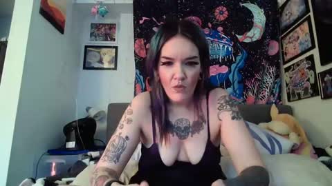 Snapshot of salemsslut chatting on 12/30/24, 05:34 salemsslut online show from 12/30/24, 05:34