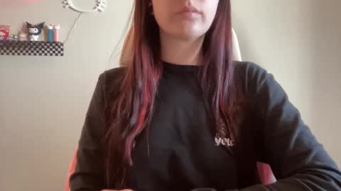 Snapshot of salemswitchxx chatting on 02/04/26, 10:04 Salem online show from 02/04/26, 10:04