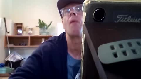 Snapshot of salis1981 chatting on 11/02/25, 09:17 salis1981 online show from 11/02/25, 09:17