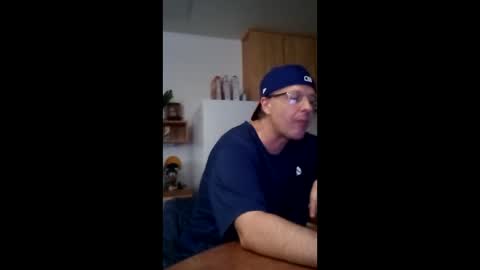 Snapshot of salis1981 chatting on 05/16/26, 07:34 salis1981 online show from 05/16/26, 07:34