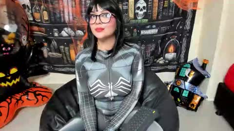 sally online show from 10/31/25, 10:22