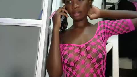 sally_beauty2023 online show from 02/12/26, 08:53
