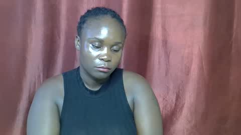 sally_bee1 online show from 04/23/26, 03:52