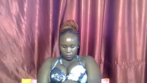 Snapshot of sally_bee1 chatting on 06/07/26, 08:18 sally_bee1 online show from 06/07/26, 08:18