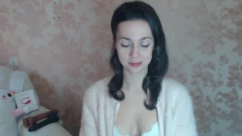 Snapshot of sally_femdom chatting on 01/15/25, 07:37 Sally online show from 01/15/25, 07:37