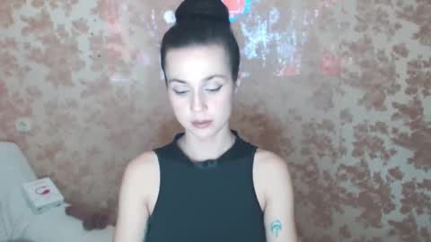 Snapshot of sally_femdom chatting on 02/05/25, 03:09 Sally online show from 02/05/25, 03:09