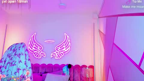 miss Sally online every night from 1am to 8am  Colombia time online show from 03/24/26, 12:10