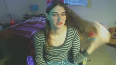 SallyLongzzz online show from 01/10/25, 11:18