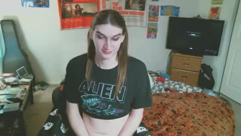 SallyLongzzz online show from 02/15/25, 11:03