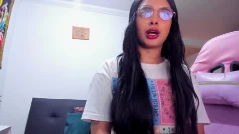 Snapshot of sallymaddoxx chatting on 02/26/25, 04:25 sallymaddoxx online show from 02/26/25, 04:25