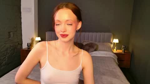 Snapshot of sallypinkman chatting on 04/30/26, 01:17 Sally Pinkman online show from 04/30/26, 01:17