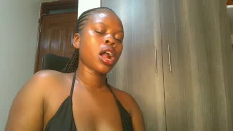 sallysasha254 online show from 12/04/24, 07:01